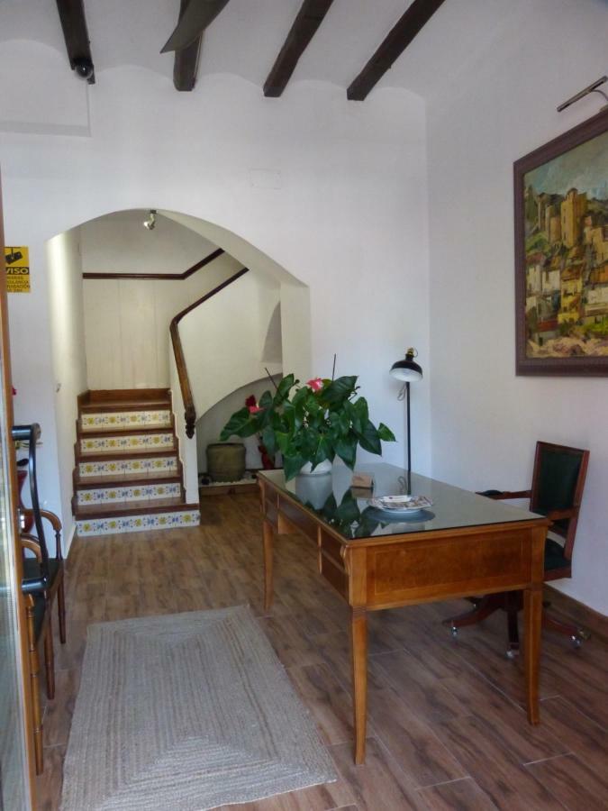 Hotel Del Arbol Xàtiva Esterno foto